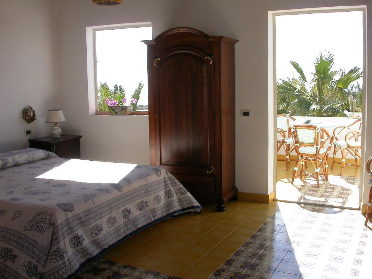 Hotel Macondo Lampedusa Exterior photo
