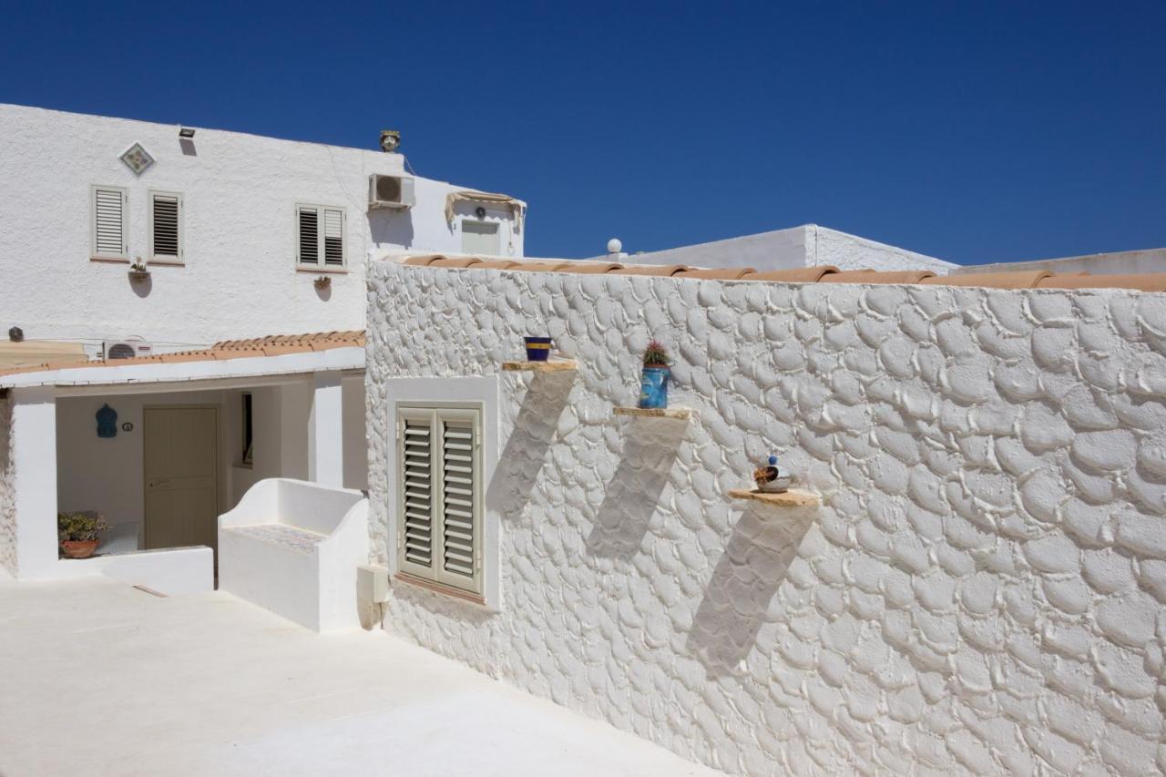Hotel Macondo Lampedusa Exterior photo